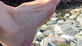 Lezlyan aka la_little_dancer_feet OnlyFans - OK, I might