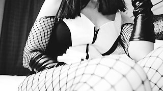 Solo Mistress BDSM strapon BBC latex Milf black white