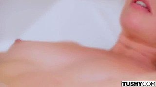 Dan Damage And Charlie Forde In Blonde Milf Squirts During Anal