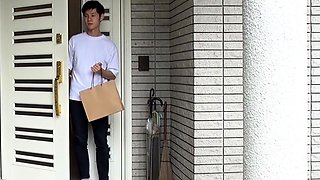 Hitomi Who Was Have Her For The First Time But Was Eaten By