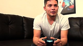 Sheila Ortega Grabs Her Boyfriend’s Attention With