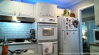 Big boobs russian milf toys her ass on webcam