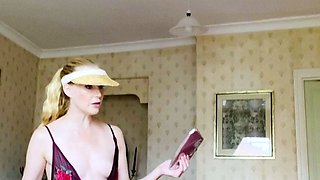 Black Amateur Explore Hot Foot Fetish