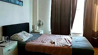 Amateur redhead sucks tons of cocks