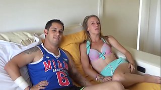 Rocio una viciosilla a la que le gusta le reviente el culo.