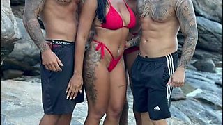 Scorching black damsel got vendetta on her spouse by having intercourse with 3 young men.
