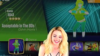 Amateur Big Boobs jerks Big Dick