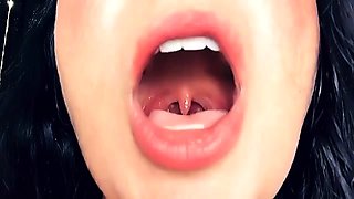 Dreaxoxo - Waking A Hungry Giantess FemDom