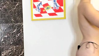 Brunette Solo Webcam Masturbation