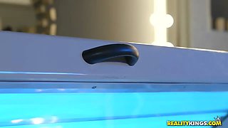 Realitykings - 8th street latinas - sunburn that ass
