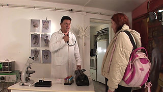 Pregnant wife vs monster cock creampie