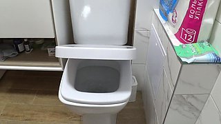 Toilet Cam Watches Old Pussy Pissing. Amateur Fetish. PAWG.