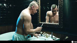 Cheerful Steve Q and Milan Cheek - parody movie - Freeze