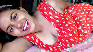 South indian sexy bhabhi ko desi stepuncle nekhub pussy fuck kiya, bhabhi ne apna pussy chataya