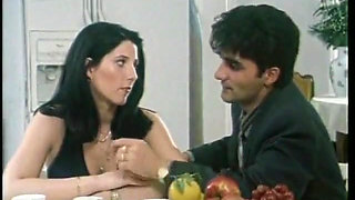 Italian vintage porn: a quicky in the toilet for two young pigs