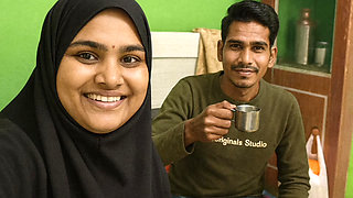 Stepdaughter helps stepdad save his marriage and then has tea