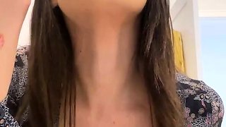 Hot amateur webcam teen masturbates for their fans