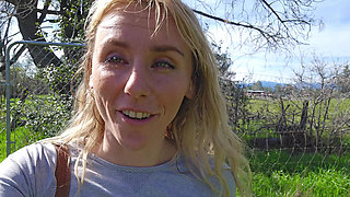 Petite Blonde Gets Massive Outdoor Facial