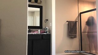 Stepmother showers, I jerk off while peeking