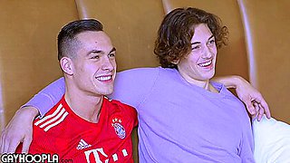 Wow! Supah Super-hot Torned School Jocks Hump