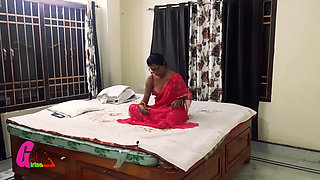 Indian Desi Bhabi in Red Saree Sex with Yoga Teacher