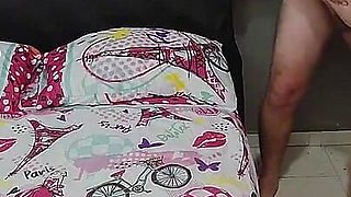 I Surprise My Girlfriend's Stepsister While They Are Resting and I Fuck Her Without Her Waking up Full Story