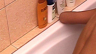 All the Golden Showers and Pee Videos of Lee Anna