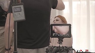 Abigaiil Morris In Curvy Gets Facialized By Horny Boss