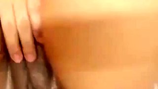 Curvy Latina Amateur Squirts on Webcam