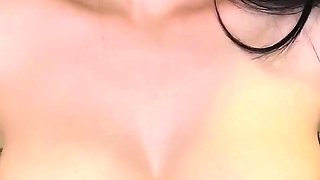 Brunette Solo Webcam Masturbation