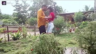 Nasty Indian MILF Outdoor Video