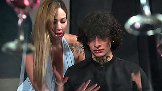 Boss Sets Up Threesome With His Wife After Work - Latina Step-Mom With Huge Tits & Big Ass