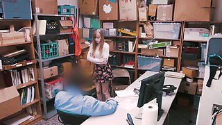 Blonde Dolly Leigh rides cock in reverse cowgirl in the office