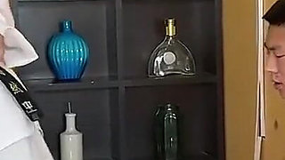 176cm, 78kg Karate Girlfriend Powerful Kick, Round 2