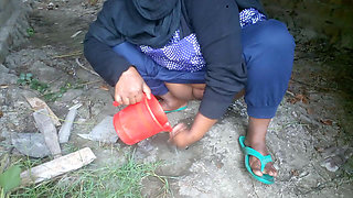 Village Vabi Show His Beautiful Pussy