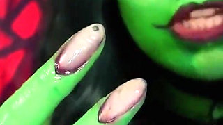Salad Fingers Cosplay Parody