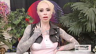 Milk-Tank Sasha Beart Meets Up With Nade Nasty For Extreme Sex!