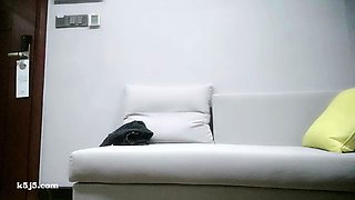 Amateur couple copulation on hidden cam