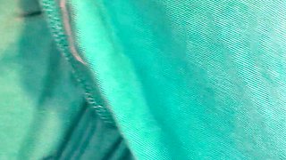 Sexy Slut Gives A Big Cock A Blowjob In The Car
