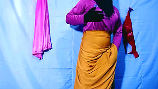 Indian Desi Village Newly Married Bhabhi Romantic Video - Teacher  Bathroo