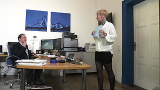 Lovely big ass mature smashed in the office