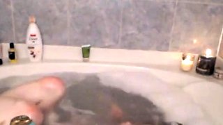 Big-Titted Cutie's Bath Time Webcam Show