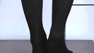 The Slave's Orgasm Under Mistress Cleo's Stocking Feet