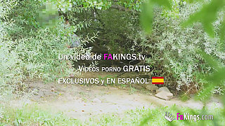 Cruising and Sex on the Beach. Elena De La Vega Has Sex with a Stranger in Public on Fakings