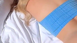 The Only Show You Need Is My Pretty Pussy Getting Fucked with a Very Fun Ending