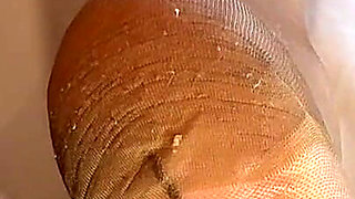 Aunty Sandra and Her Glass Dildo Vgq62