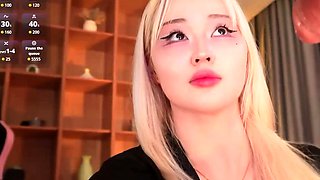 Asian japanese plays with anal toys