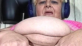 Pumping That Big Black Cock Nonstop so Hot
