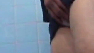Stuck up Older Woman - Toilet Masturbation - Ep1