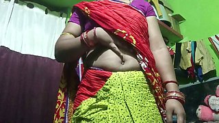 Sagarika's sexy hair remover and self-pleasure session